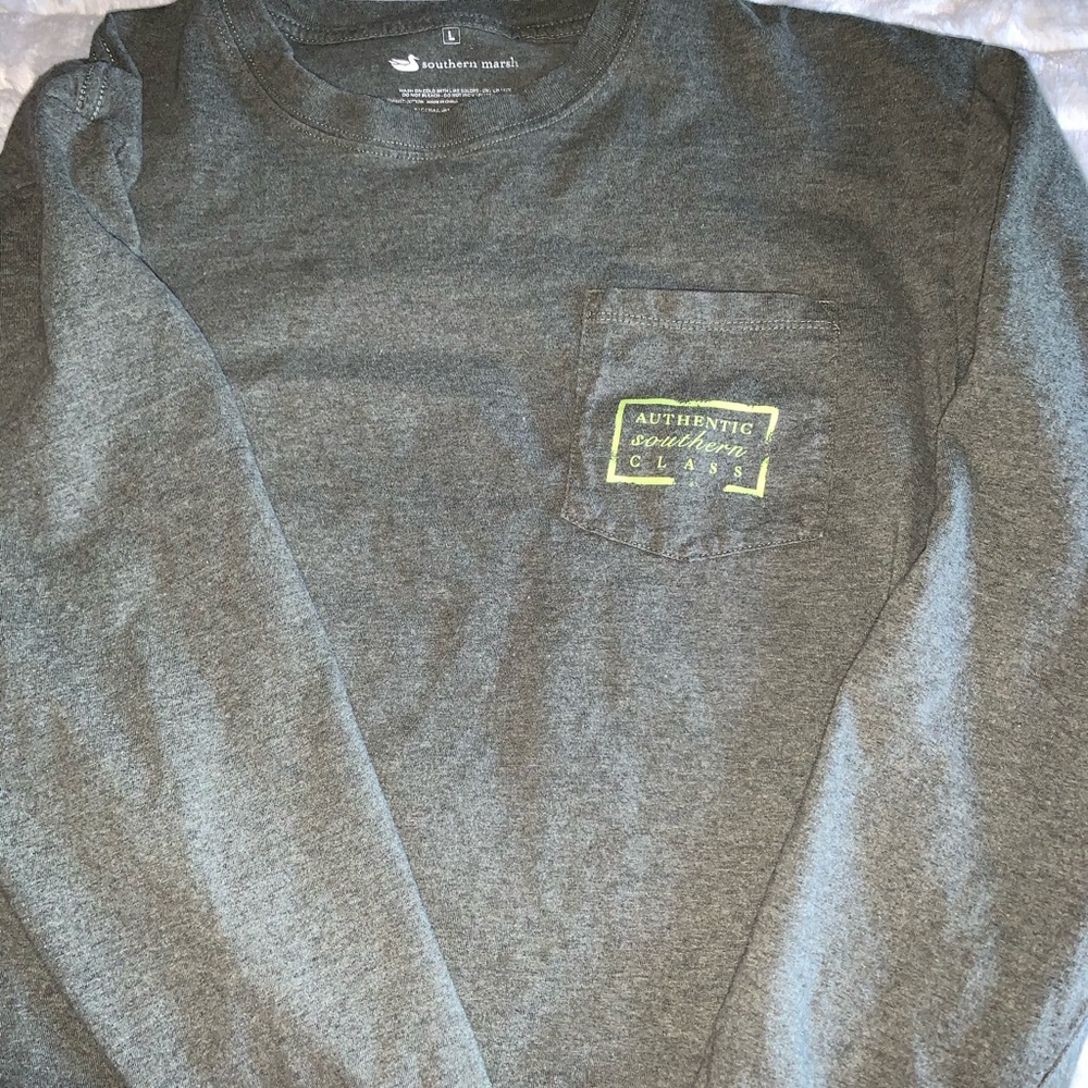 Long sleeve tshirt